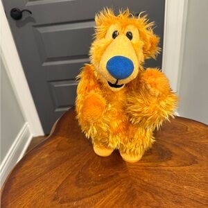 Bear in the Big Blue House Dancing and Singing Bear Cha Cha Cha -Works